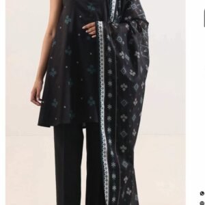 Black sleeveless printed kameez